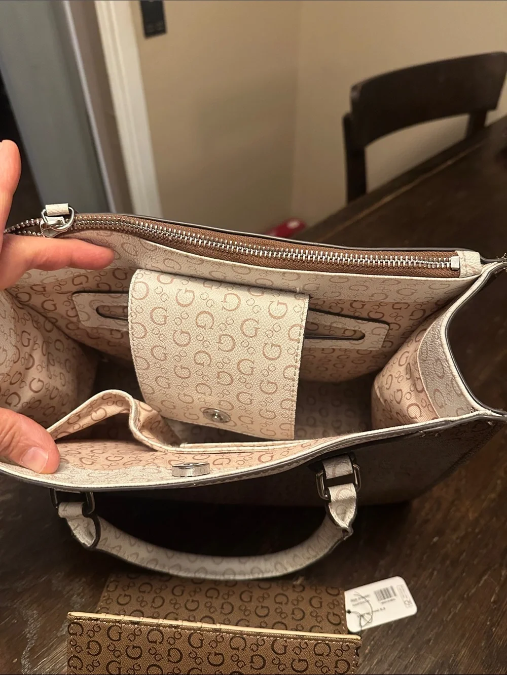 Guess monogram tote